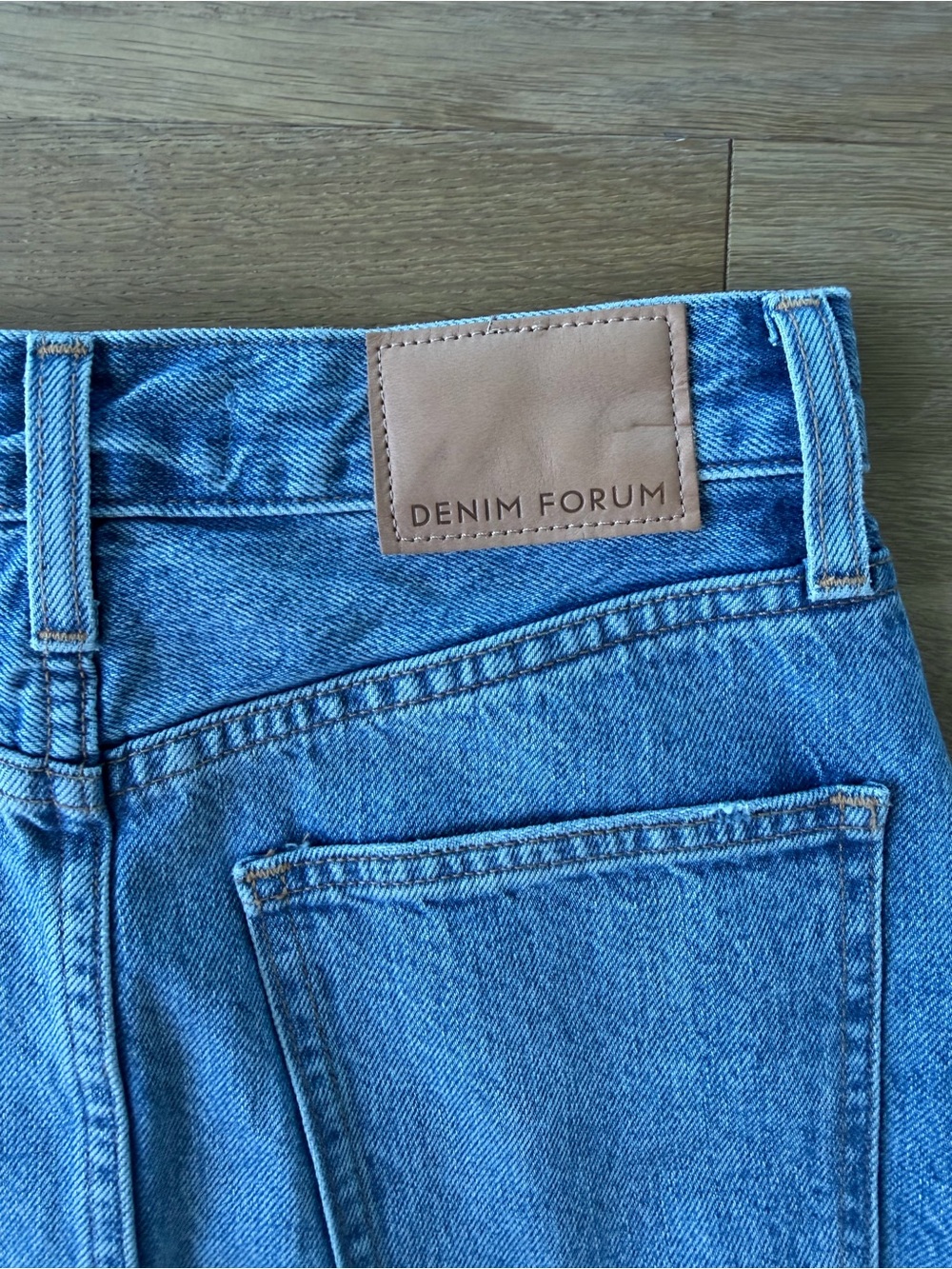Aritzia Midi Denim Forum skirt sz 24 - Picture 6 of 12